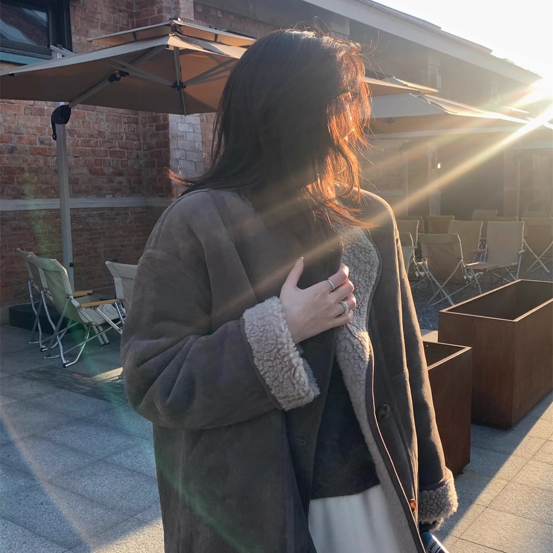 SHINE 100胎羊毛 时髦双面穿 御寒立领廓形 两色毛毛外套