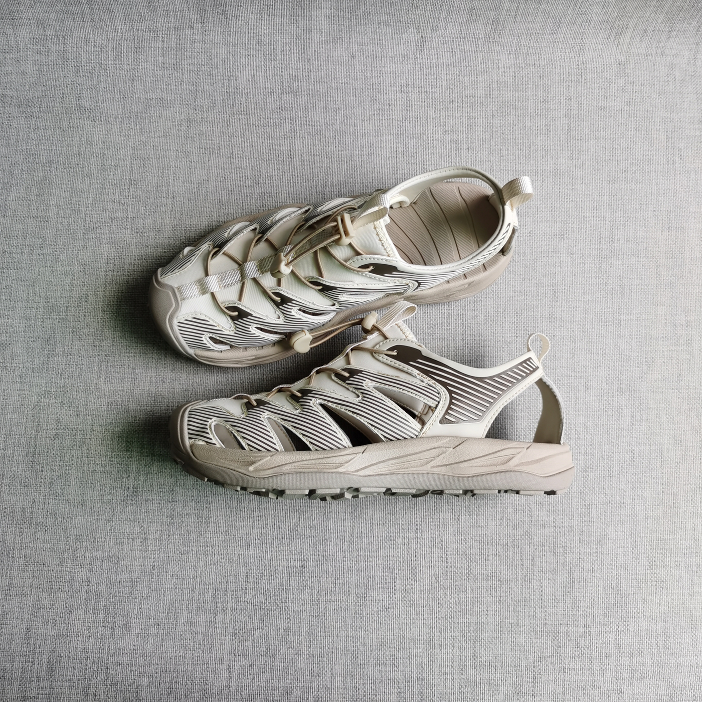 大码防滑厚底宽楦足弓支撑沙滩鞋