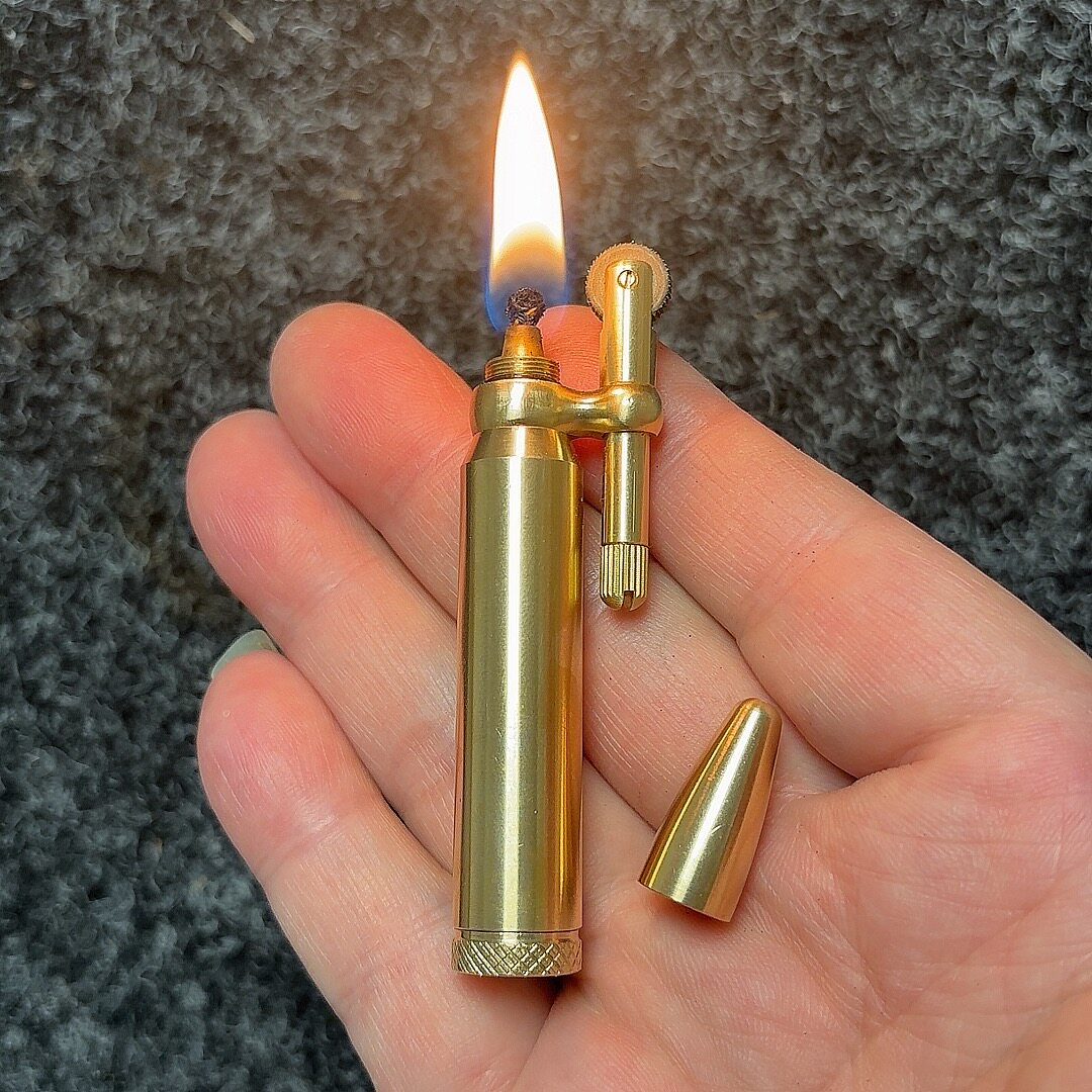 黄铜砂轮长续航煤油打火机