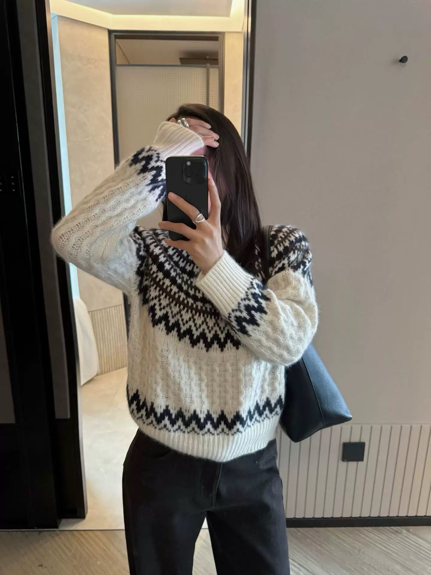 YZY 法式复古浣熊绒费尔岛针织女秋冬慵懒加厚毛衣打底衫上衣2025