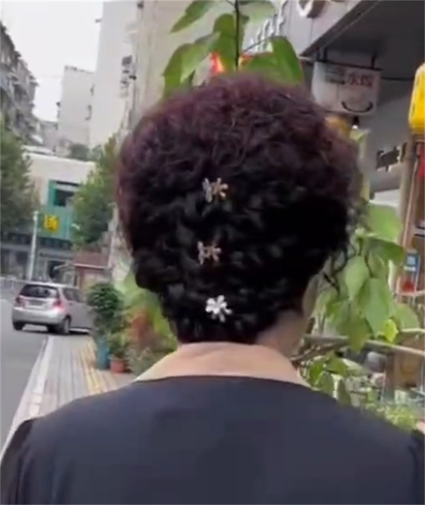 小函假发羊毛卷盘发假发套中老年妈妈假发婚礼喜婆婆发型旗袍走秀