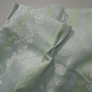 现代简约半遮光提花窗帘面料浅绿色流线小花餐厅阳台卧室窗帘定制