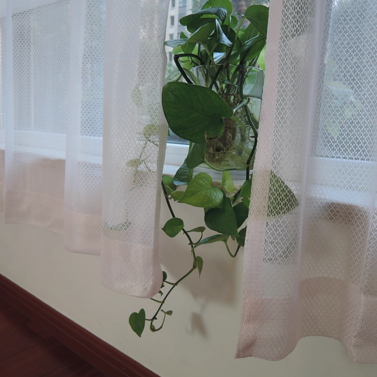 出口日本原单窗纱成品粉色菱形格100*198cm 固定褶皱挂钩帘 现货