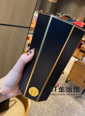 星巴克杯子2020圣诞黑金切面设计