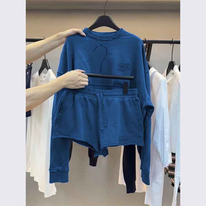早春季韩系穿搭高级感蓝色卫衣短裤休闲运动两件套装女装2025新款