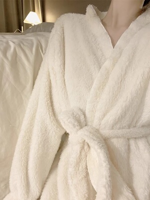 珊瑚绒睡袍女秋冬季2025新款加绒加厚睡衣洗澡浴袍性感长款居家服