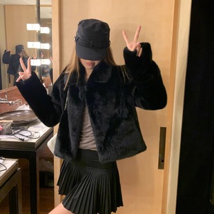 新款 黑金奢丽中古调小翻领miu系环保皮草毛毛短款 外套女2024冬季