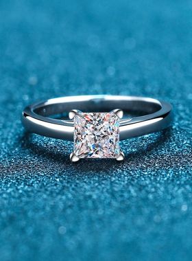 s925银镀18K金指环女异形1克拉2克拉四爪莫桑石戒指镀PT950铂金