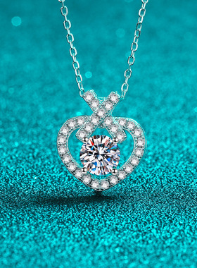 925纯银镀18K金项链女莫桑石心形锁骨链镀pt950铂金吊坠时尚饰品