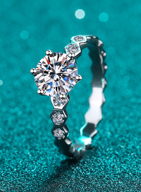 s925银镀18K金镀pt950铂金简约经典蜂巢六爪莫桑石戒指女神款饰品