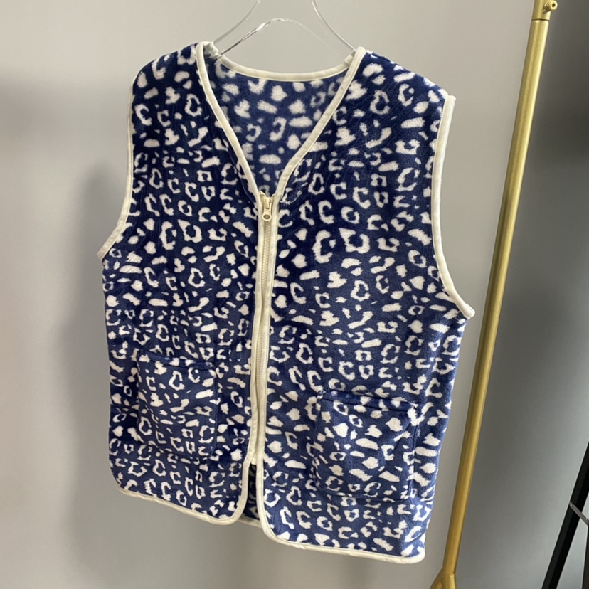 法兰绒保暖家居服轻便马甲坎肩