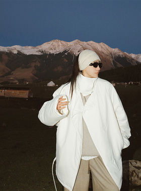 MOERSHOP 黑标系列“轻量级”茧型立裁羊毛絮舒芙蕾白色秋冬外套