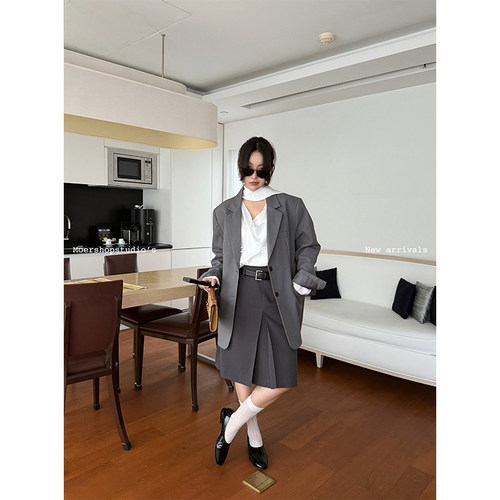 MOERSHOP 律政翘楚双腰头人字半裙复古开叉西装a字2025设计感裙子