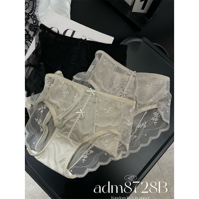 新款甜美薄款女生高颜值三角短裤