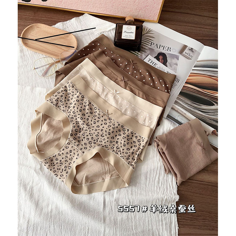 2025秋冬磨毛绒桑蚕丝抗菌内裤女
