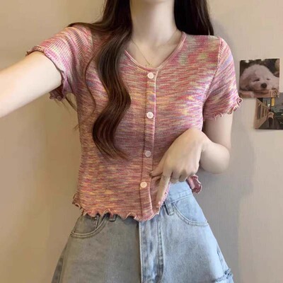 彩虹条纹冰丝V领针织短袖T恤女夏短款高腰木耳边法式复古半袖上衣