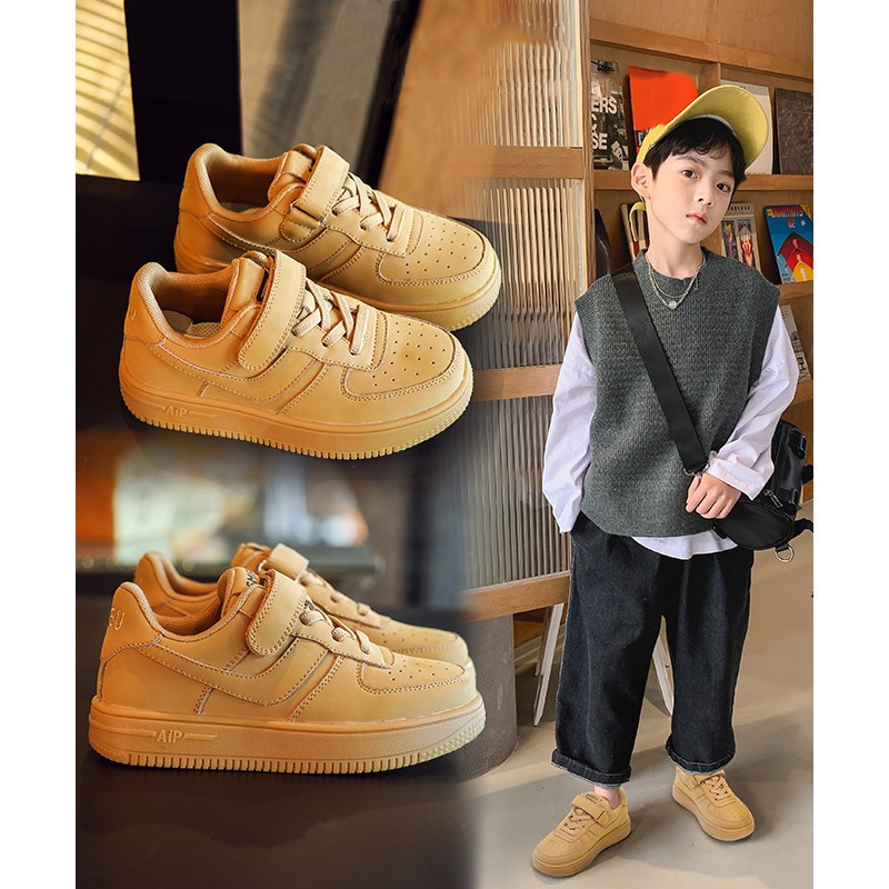 儿童小麦色真皮春秋款运动板鞋潮