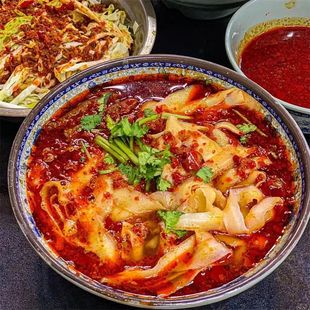 正宗鸡西刀削面辣汤鸡冠电台路黄牌子园林路四街不带面香辣面汤