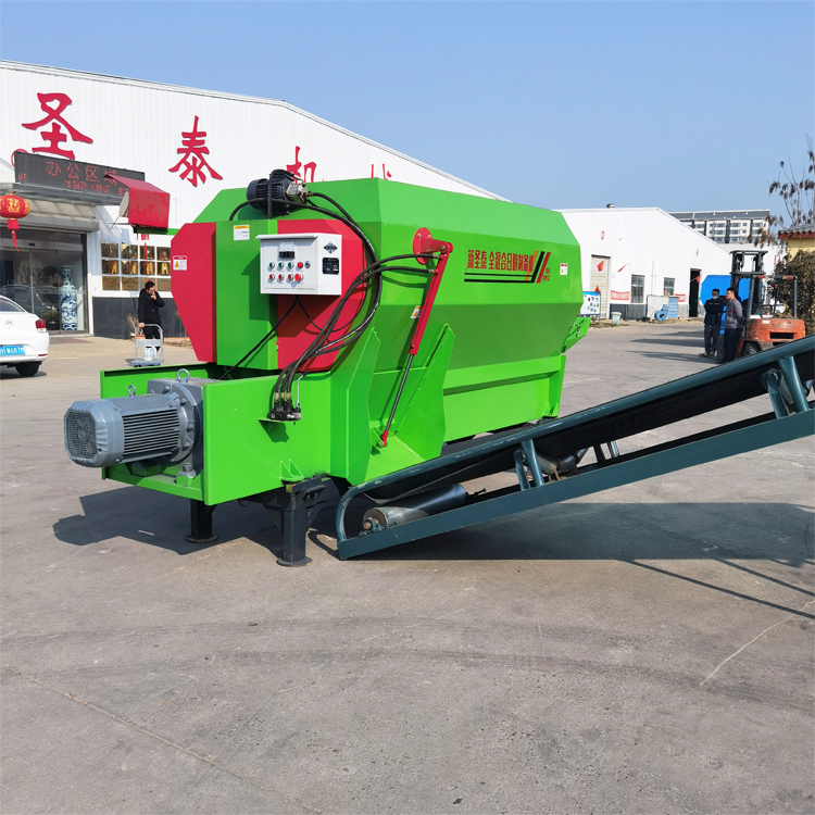 牛羊tmr饲料搅拌机养殖三件套牛羊场用全混合日粮搅拌机拌草机
