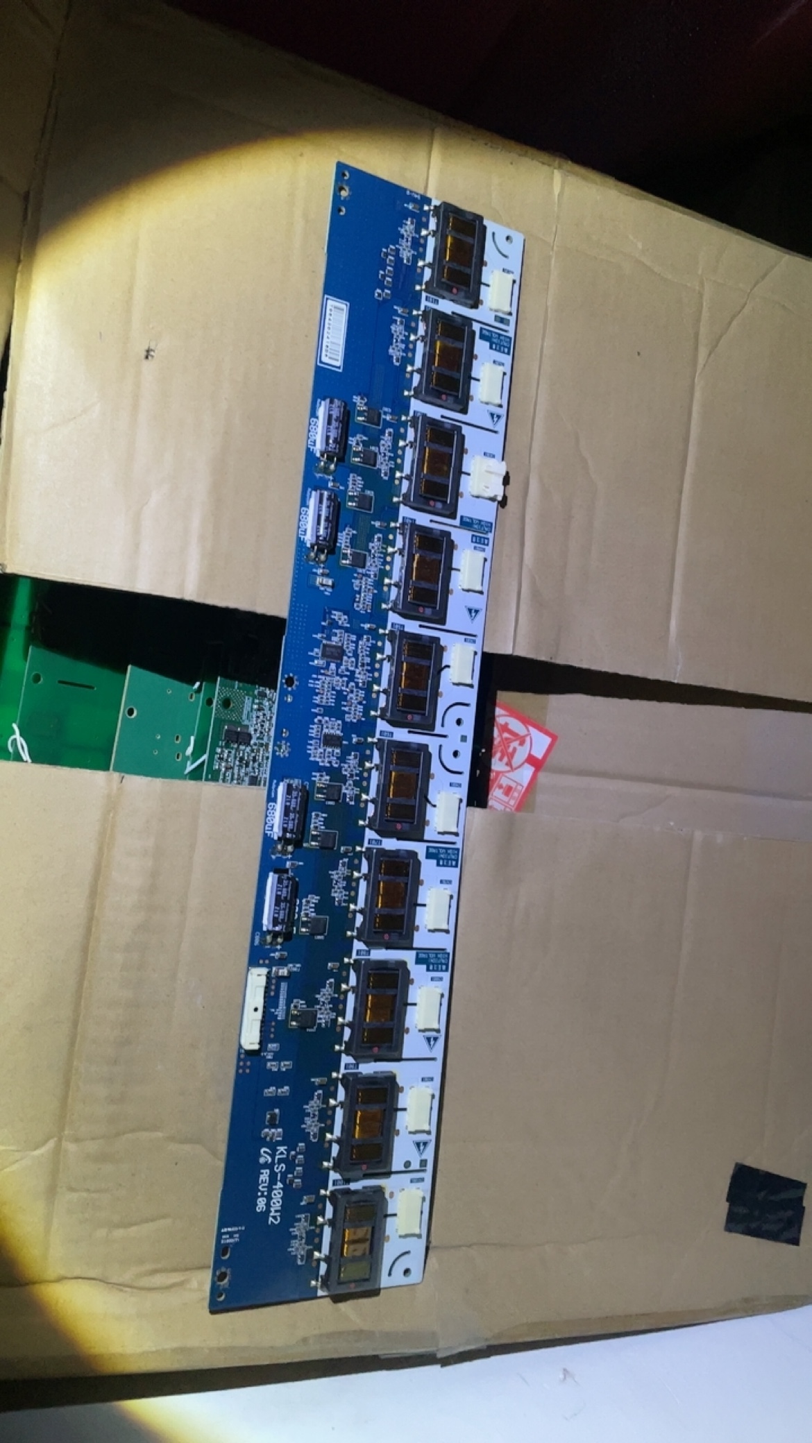 索尼KLV-40U200A电视背光高压板KLS-400W2 REV:06屏LTA400WS-L04