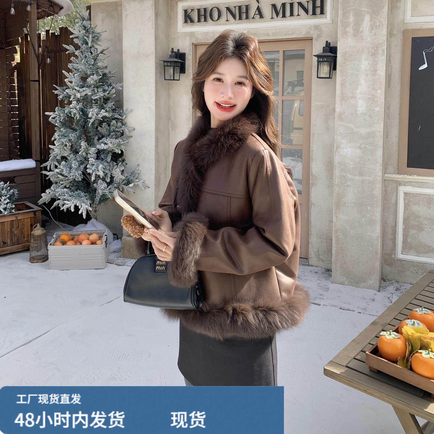 咖色狐狸毛领90白鸭绒皮衣女2025冬季新款宽松通勤风高级感羽绒服
