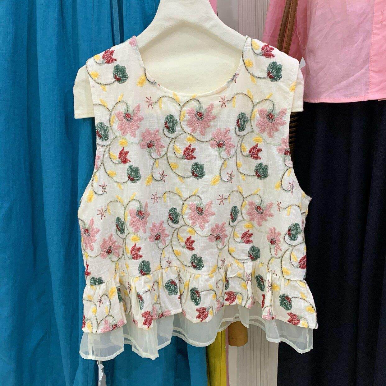 荷叶边无袖碎花棉麻背心上衣女2026夏季减龄刺绣花衬衫娃娃衫小衫