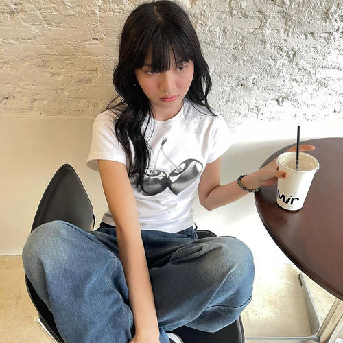 樱桃印花正肩辣妹修身显瘦T恤