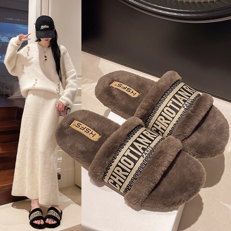 韩版小香风毛毛拖鞋女外穿2025秋冬新款加绒保暖平底刺绣一字棉