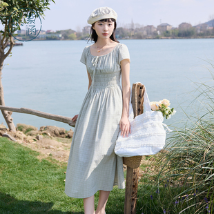 紫涵方领系绳连衣裙女夏季新款法式甜美打揽收腰显瘦短袖a字长裙