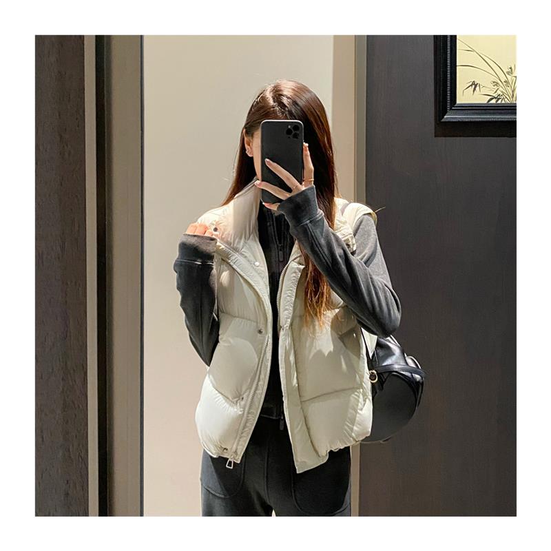 温暖小泡芙~超蓬松90白鸭绒立领羽绒背心马甲无袖短款羽绒服女冬