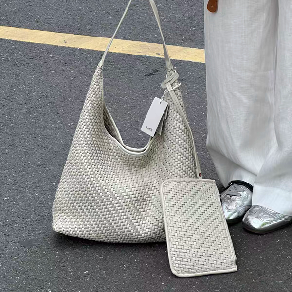 手工编织包新款时尚女包单肩包大包腋下包托特包编织包大容量包