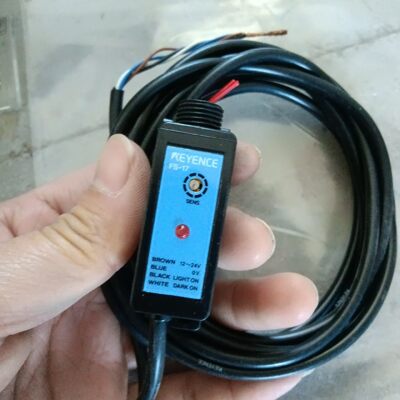 无包装全新基恩士传感器F