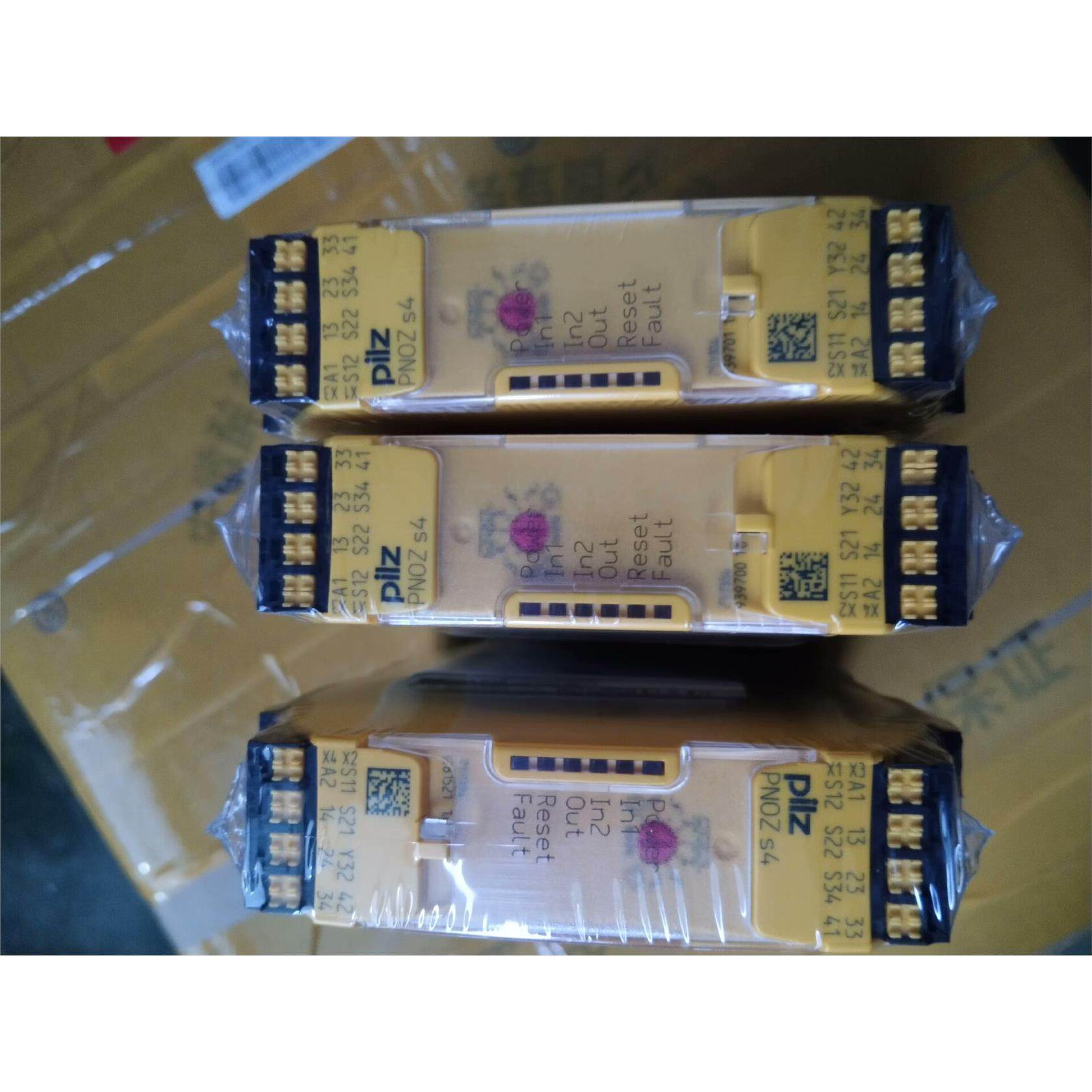 PiIZ皮尔兹安全继电器750