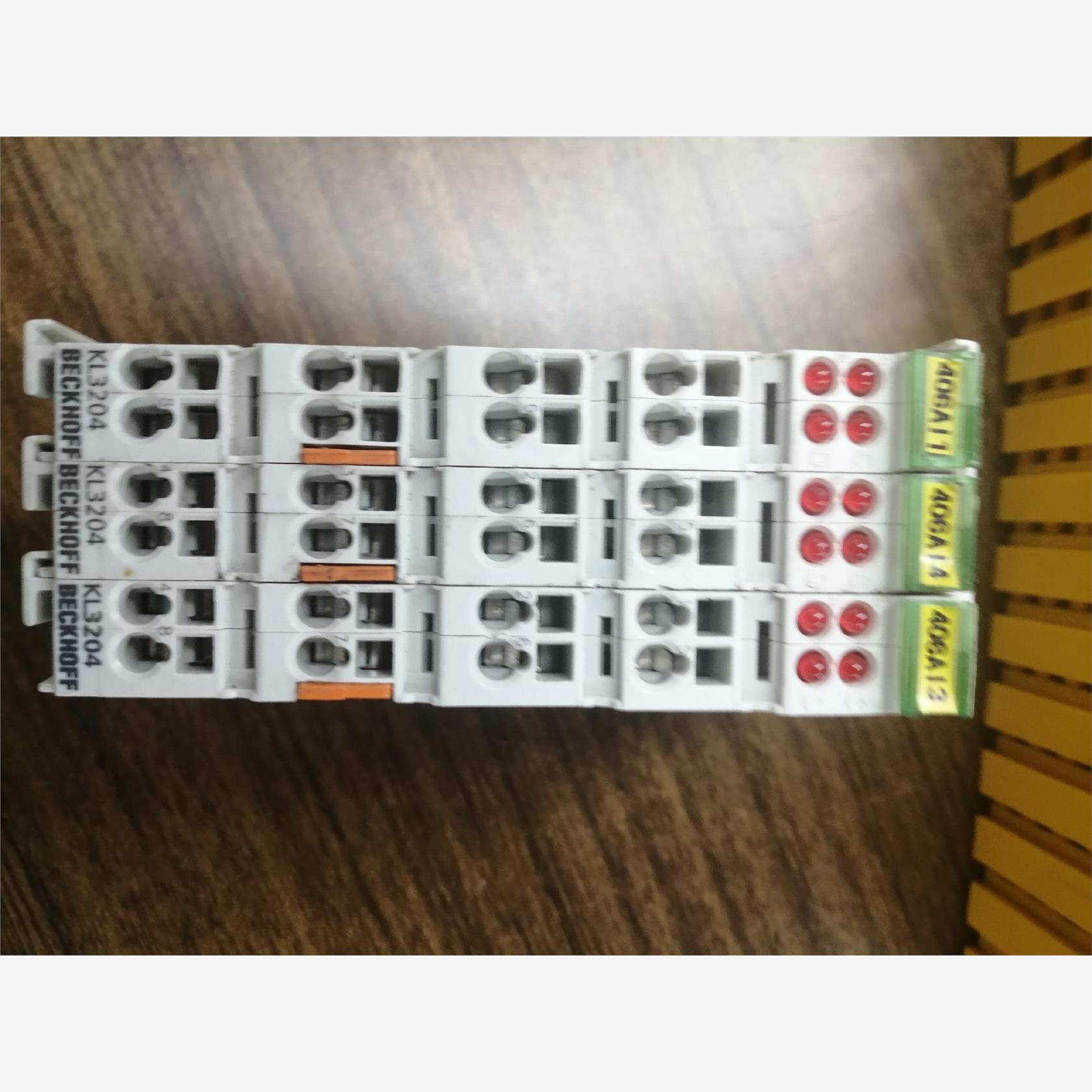 KL3204  倍福模块拆机，需要的联系。议价