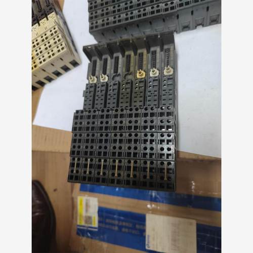 西门子6ES7193-4CA50-0AA0 拆机的成色较好