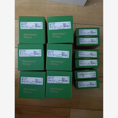 施耐德全新  RGZE1S48M，RXG23BD,工程剩余，议价