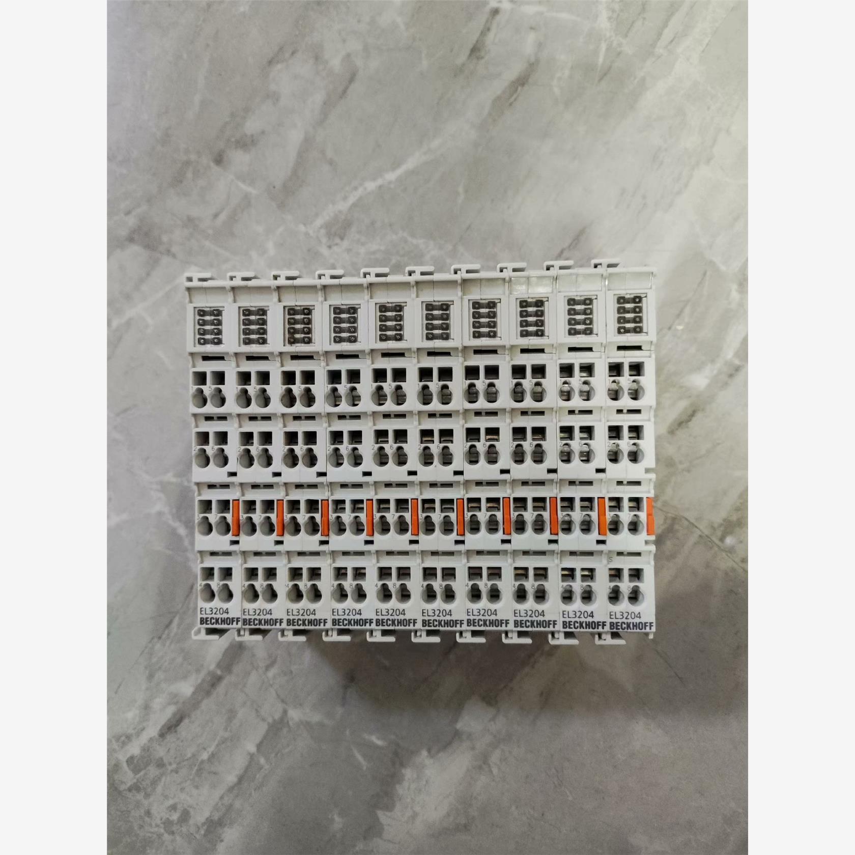 倍福拆机模块EL3204，成色如图标价是单价议价