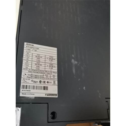 施耐德变频器ATV32HU11N4