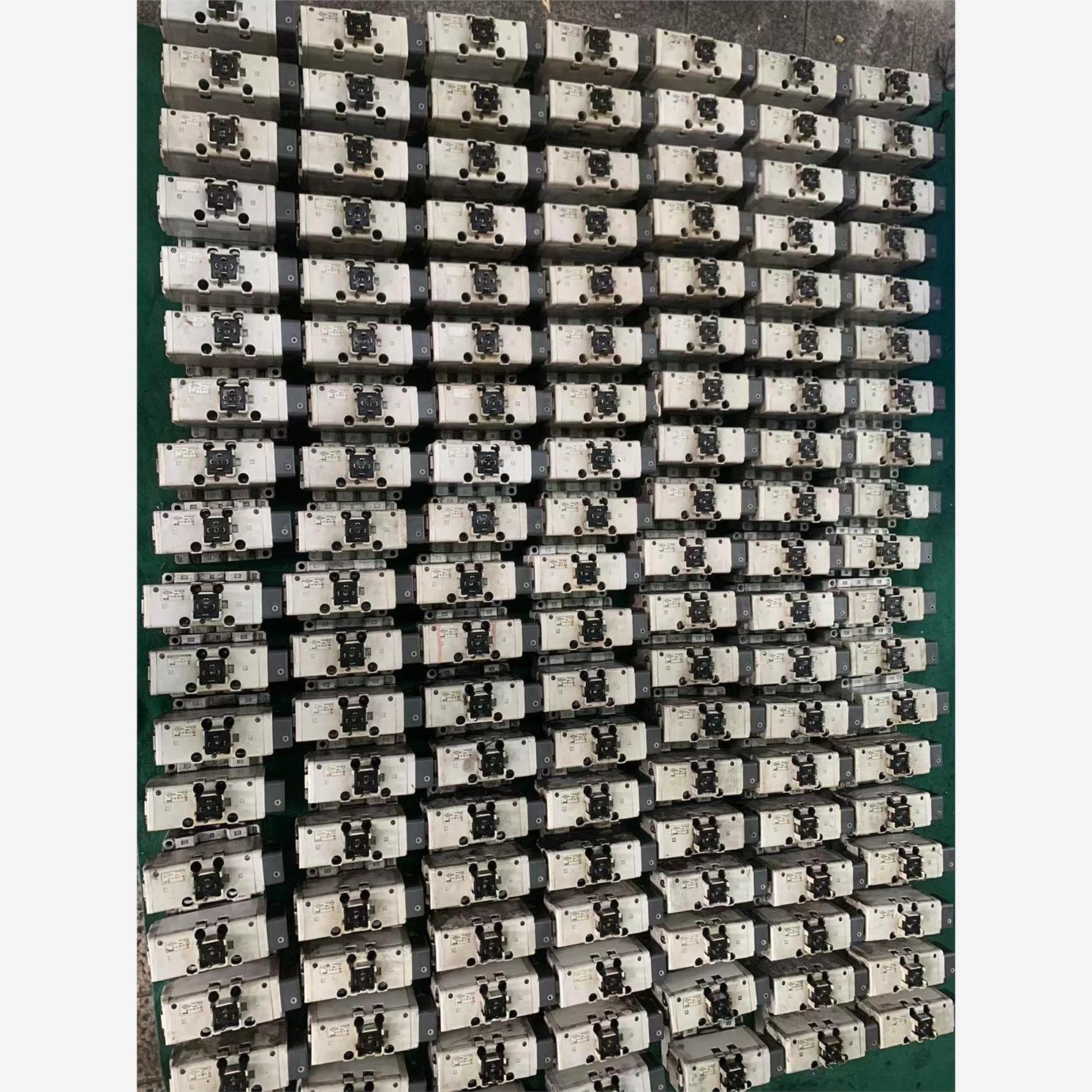 现货SMC电磁阀VQ7-8-FG-S-3Z