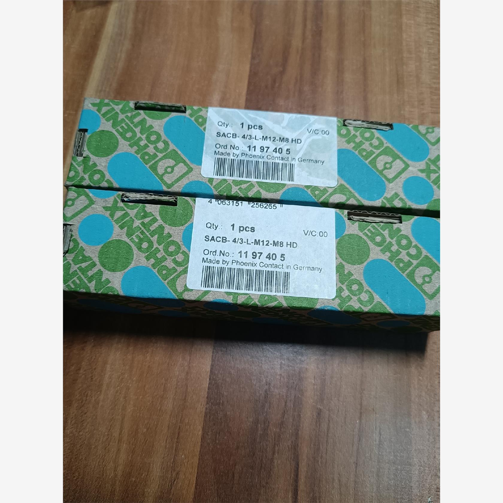 菲尼克斯分线盒,型号SACB-4/3-L-M12-M8 HD议价