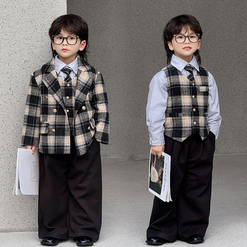 男童西装2024款冬季夹棉格子学院风外套儿童生日西服马甲礼服套装