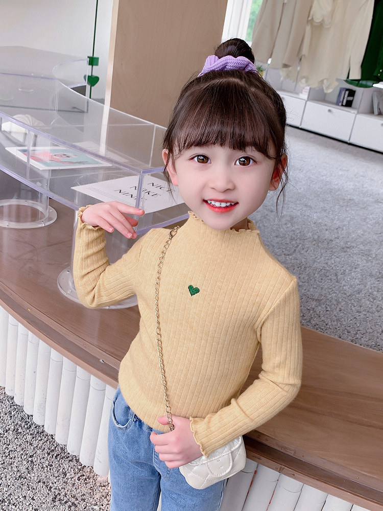 소녀와 아이들은 긴팔 티셔츠를 좋아합니다. 2024 새로운 한국 스타일 슬림핏 얇은 바닥 셔츠 다목적 스웨터