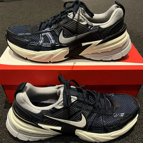 耐克V2KRun减震复古跑步鞋