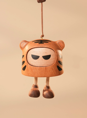 原上城原创实木小老虎生肖挂件啸啸虎创意摆件日常送礼