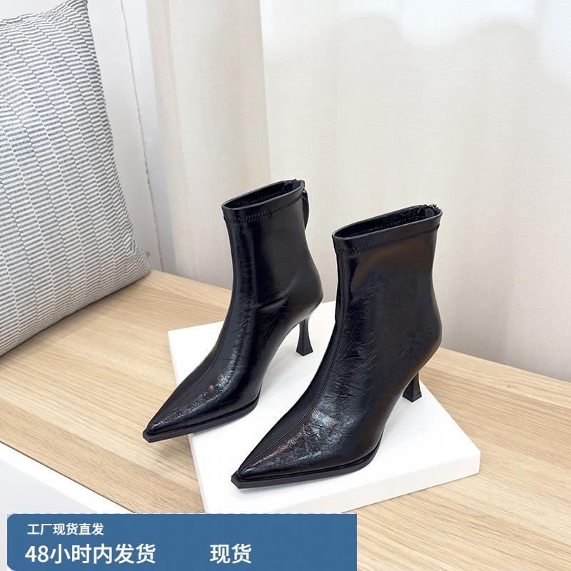 法式尖头瘦瘦靴女细跟2024新款设计感显瘦春秋单靴气质高跟短靴