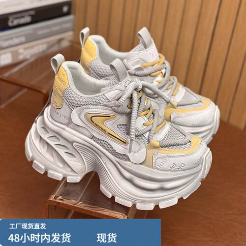 超轻内增高10公分松糕厚底老爹鞋女款做旧复古欧货潮鞋2026新款春