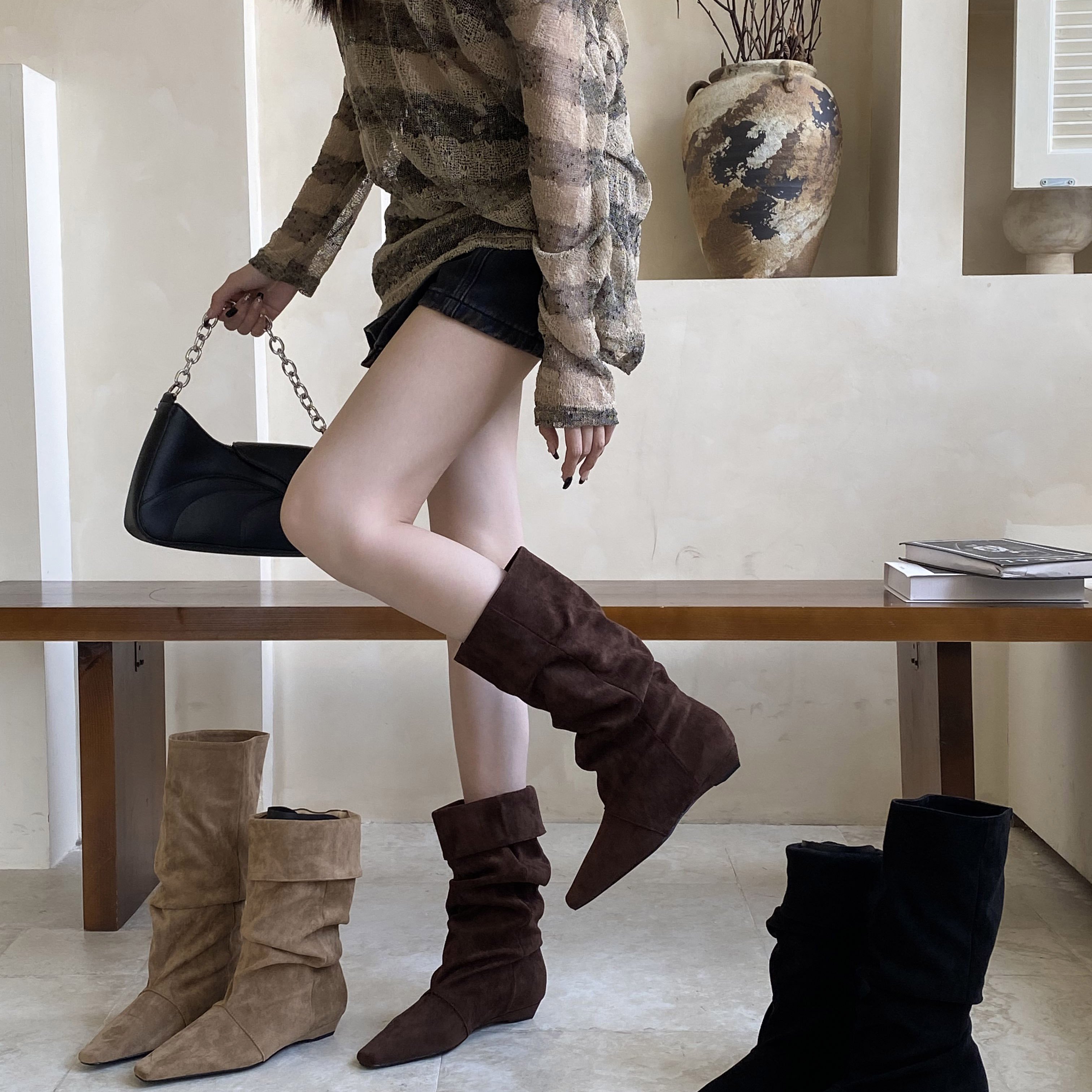 2025秋冬新款小方头粗跟矮跟气质显瘦法式时尚性感美绝女网红短靴