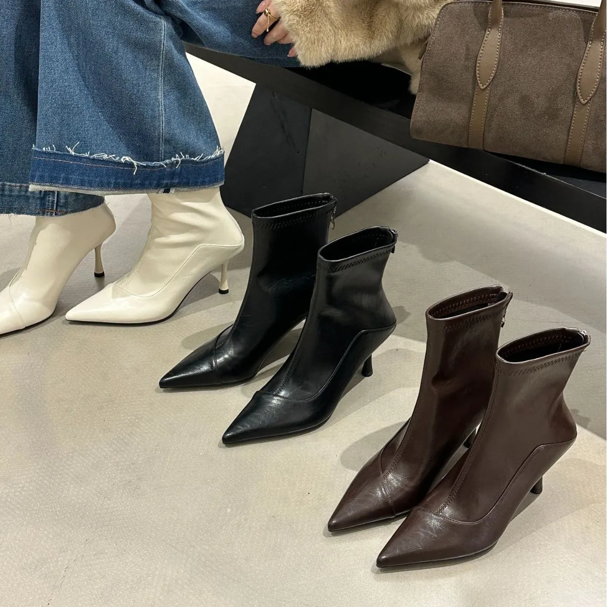 棕色高跟短靴女2025新款尖头弹力瘦瘦靴细跟短靴女秋冬季