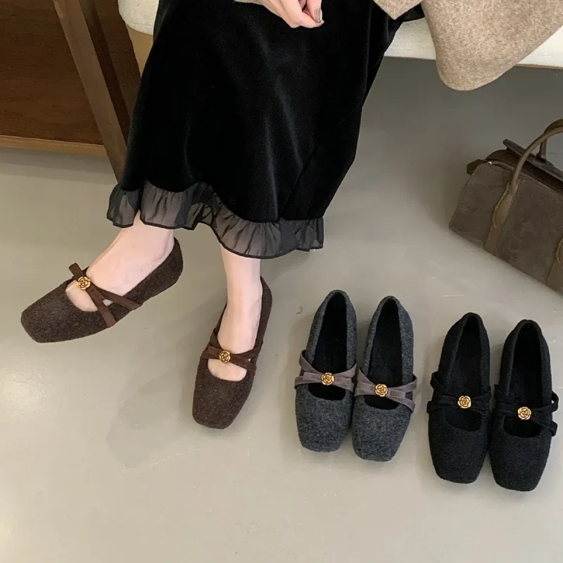 2025新款方头蝴蝶结毛呢一字带加绒芭蕾豆豆软底通勤工作女单鞋