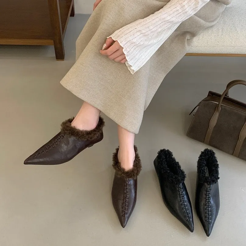 2025秋冬新款尖头羊羔毛毛鞋女深口单鞋坡跟加绒保暖低跟显瘦棉鞋